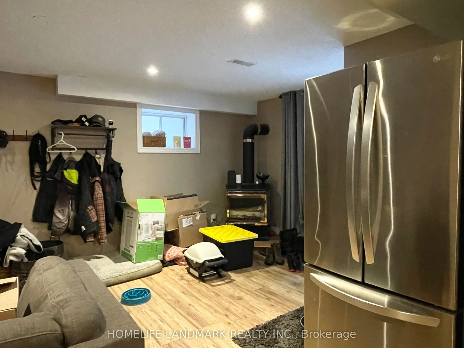 2 bed, $1,900 — Photo 3