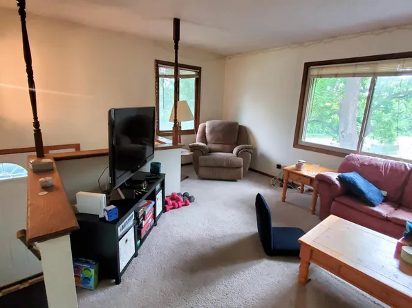 717 9th Ave SE, Minneapolis, MN 55414