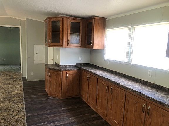 4th image of 710 Morningside Dr