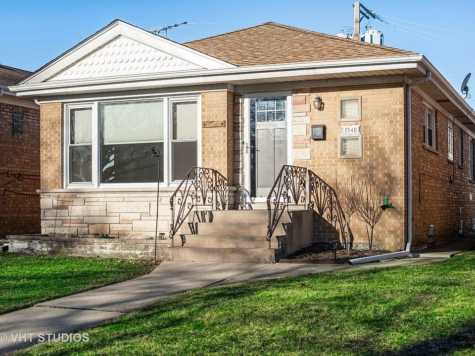 1st image of 7540 N Oketo Ave