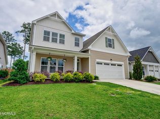 51 Chickadee Way, Hampstead, NC 28443