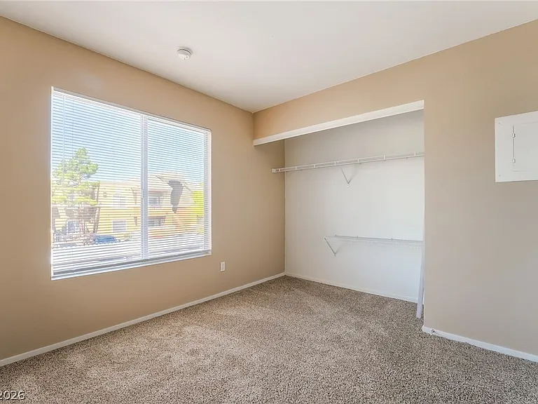 8070 W Russell Rd #2024 — Photo 15