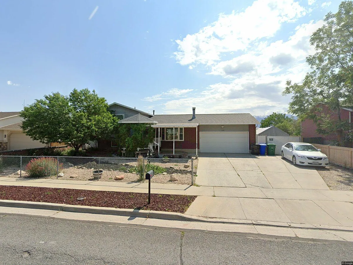 Building Photo - 8747 S 3920 W