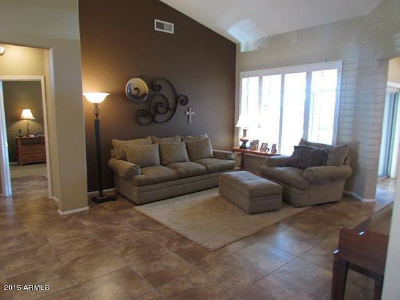 2nd image of 15117 W Horseman Ln