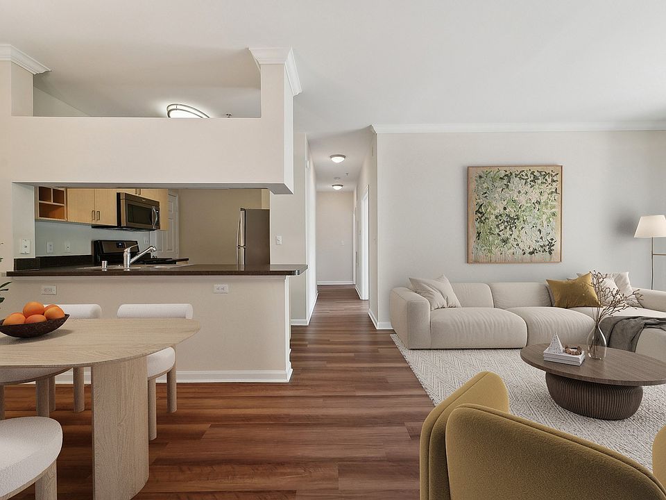 Cozy Living Room and Spacious Kitchen/Dining