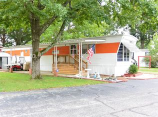 41 Roadrunners Run, Forsyth, MO 65653