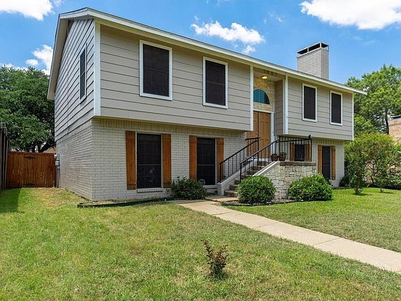 2nd image of 1907 Forestwood Dr