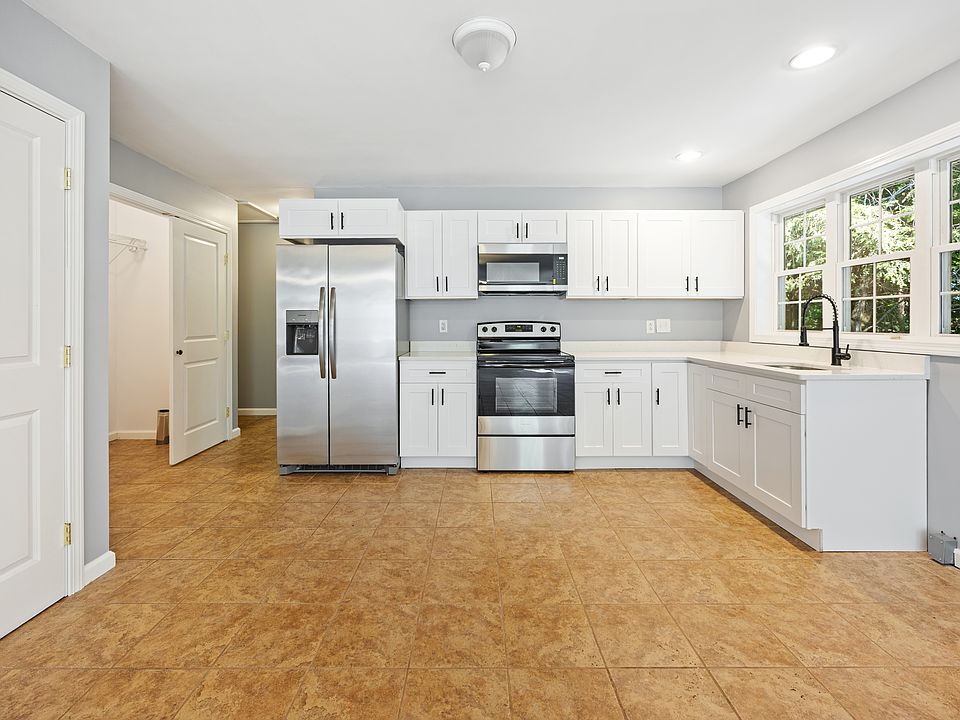 1st image of 485 West St #2