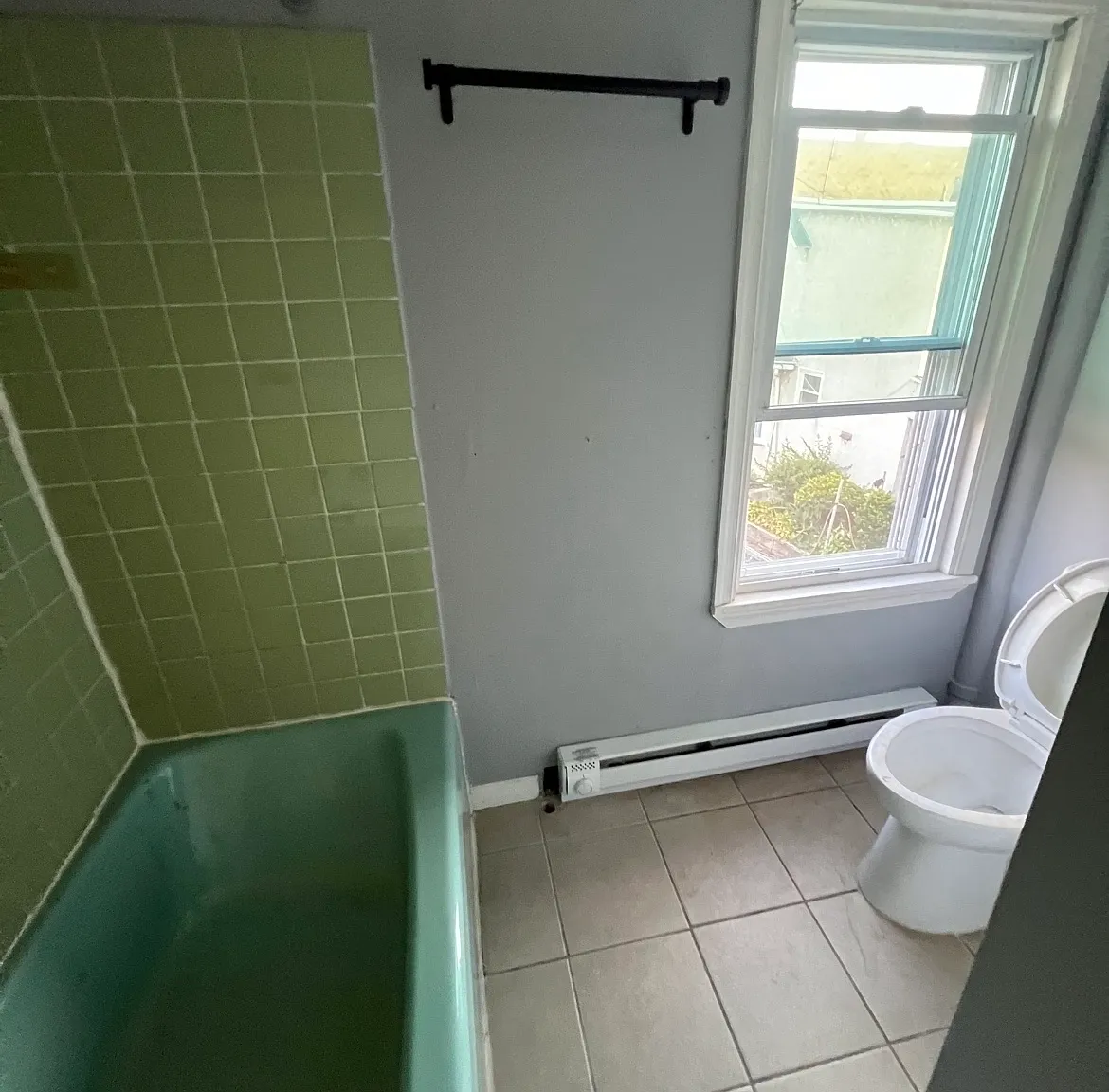 2 bed, 1400 sqft, $1,200 — Photo 4