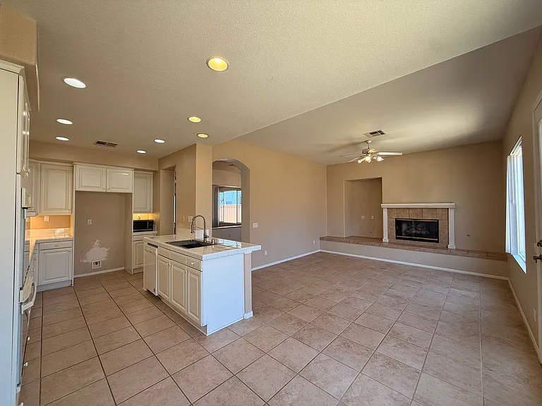 5254 Southhampton Cv — Photo 7