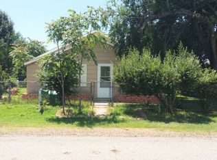 206 N 7th St, Cache, OK 73527