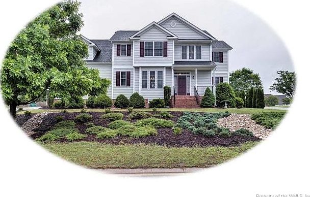 1st image of 3900 Leicester N