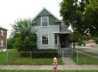 99 Oak St, River Rouge, MI 48218