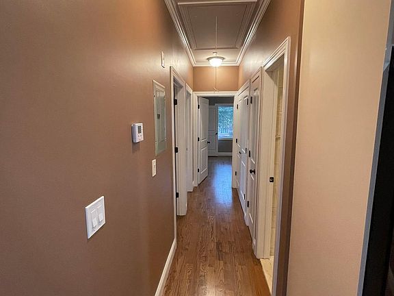 5th image of 36 Dorothea Pl Floor 2