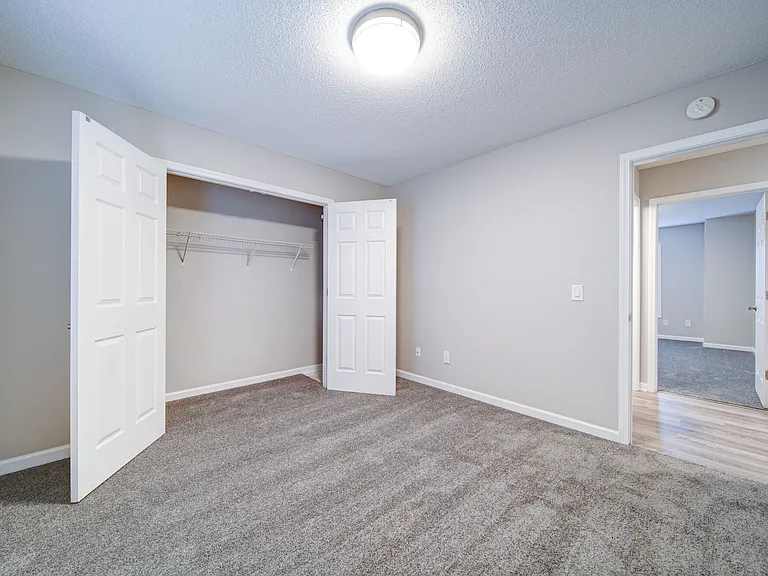 Summers Run Apartments — Photo 36