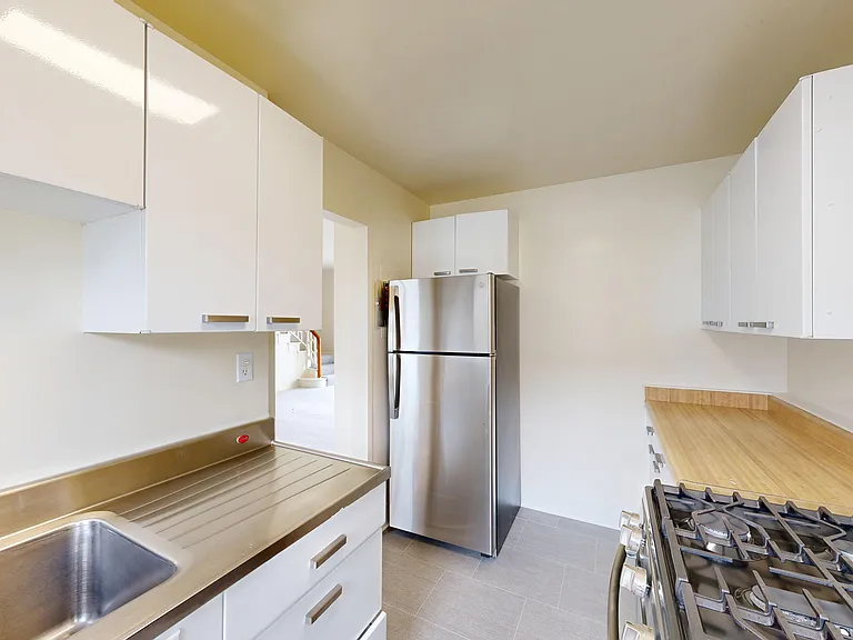 Parkmerced Apartments — Photo 98