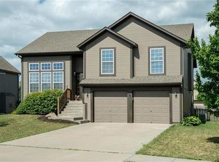 740 N Mulberry St, Gardner, KS 66030