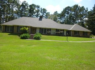 1092 David Benjamin Dr, McComb, MS 39648