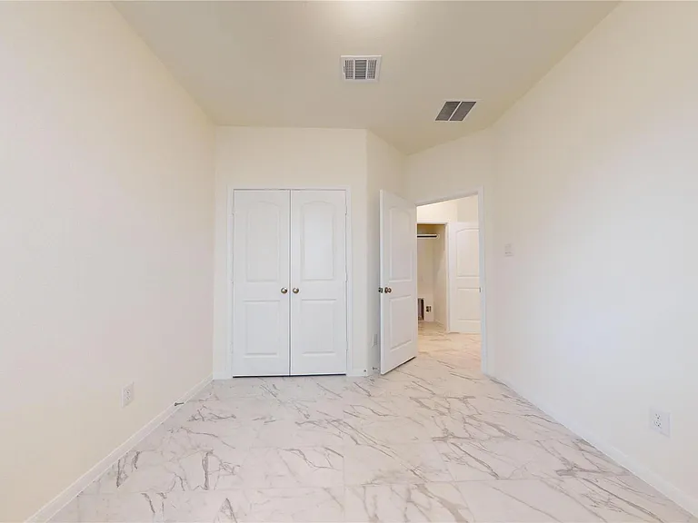 10434 Astor Point Trl — Photo 40