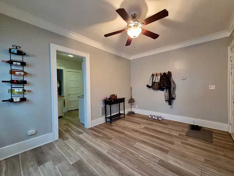 25 Vassar St #1 — Photo 4