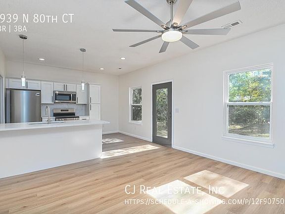3rd image of 1939 N 80th Ct