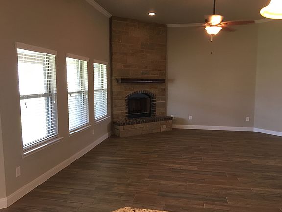 5th image of 2705 Margie Dr
