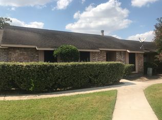 6843 Chasewood Dr, Missouri City, TX 77489