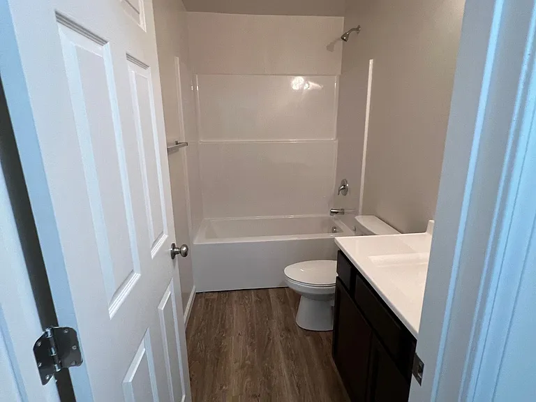360 Rick Rd — Photo 8