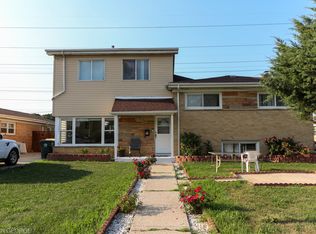 5644 Lyons St, Morton Grove, IL 60053