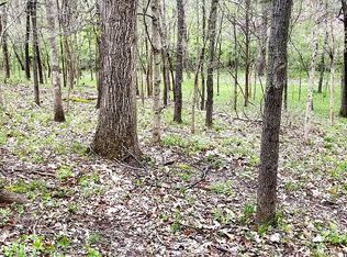 1500 Summit On Pond Ln, Glencoe, MO 63038