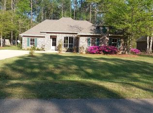 66 China Berry Cir, Carriere, MS 39426