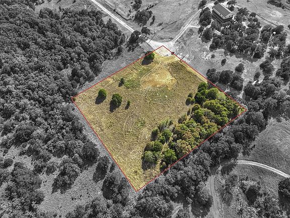 5th image of Highland Ln
