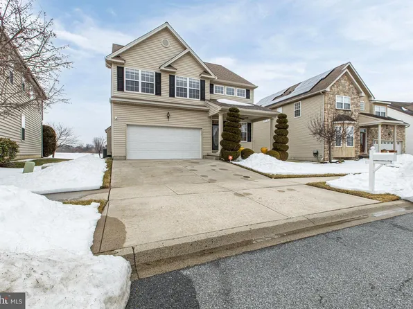 114 Rosemary Ct, Bear, DE 19701