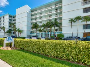 900 Ocean Dr APT 102, Juno Beach, FL 33408