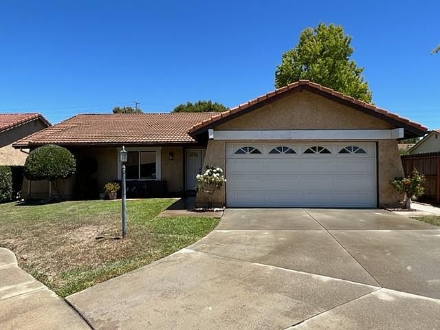 1st image of 4224 Palomitas Cir