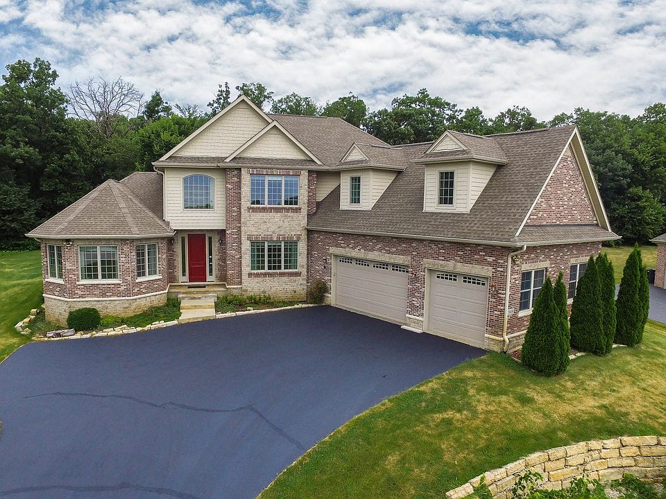 1st image of 7558 Hidden Creek Ln