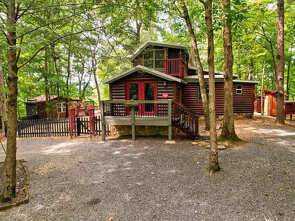5th image of 25 Briar Creek Dr