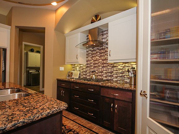 5th image of 8551 Saint Germaine Ct