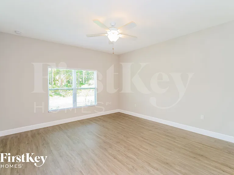 356 Garbelmann St SW — Photo 6
