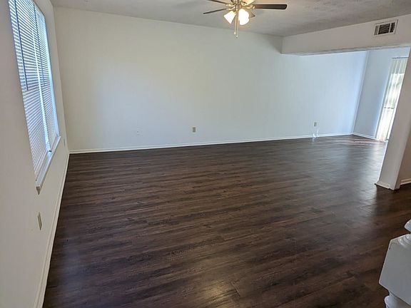 2nd image of 2039 Pecan Ct