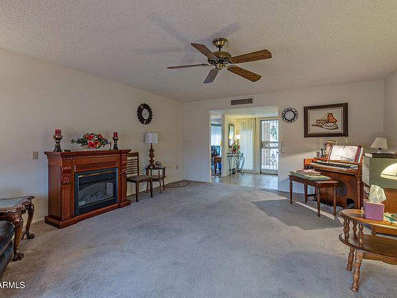 5th image of 9915 W Mescalero Ct