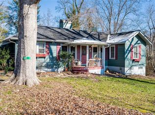 421 Higate Rd, Hendersonville, NC 28791
