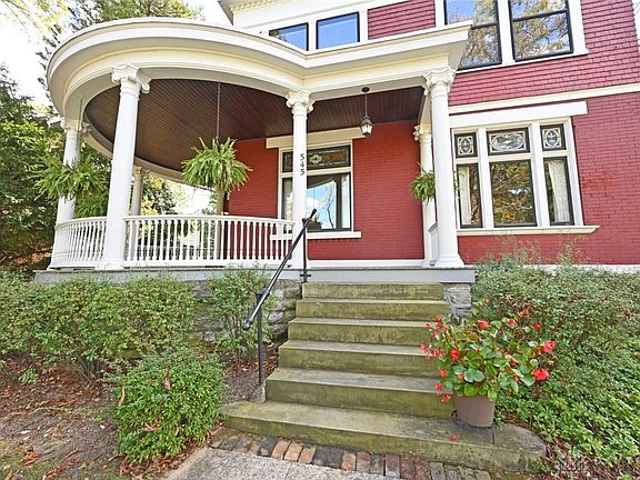 3rd image of 545 Evanswood Pl
