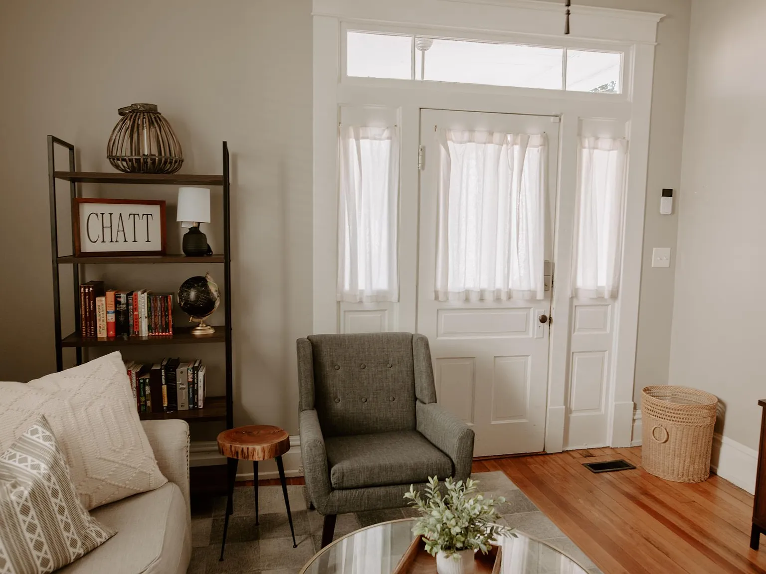 3 bed, 1555 sqft, $1,950 — Photo 4