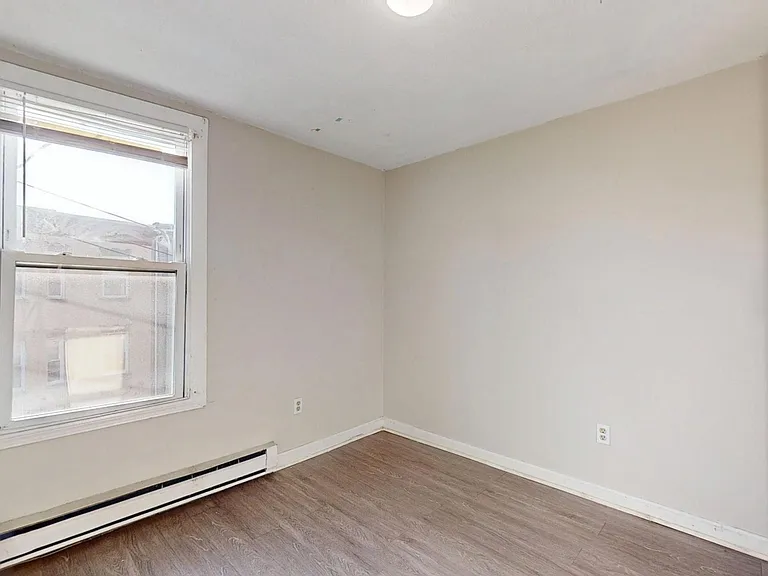 151-153 Meridian St #3 — Photo 11