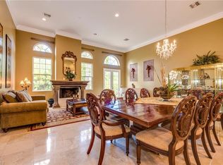 6031 Waxmyrtle Way, Naples, FL 34109