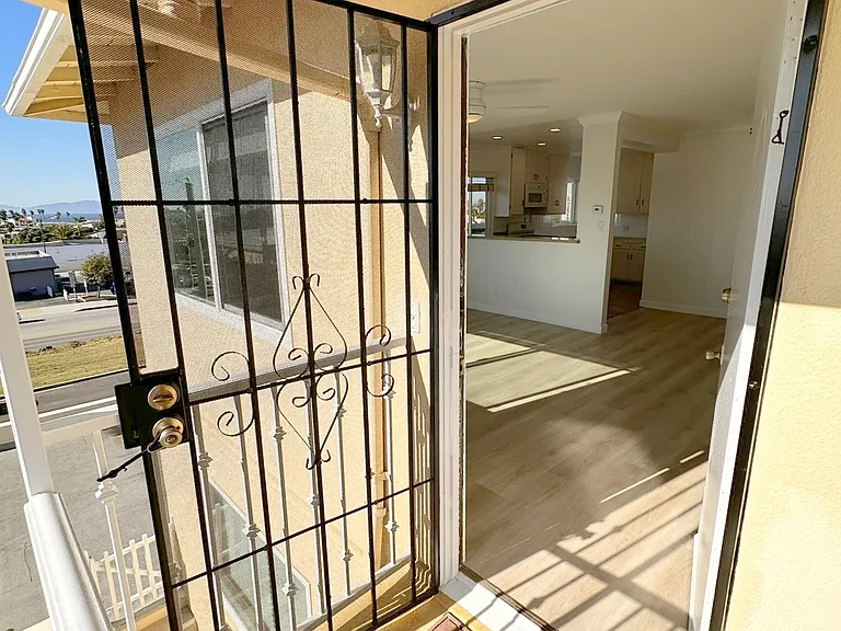 232 Palos Verdes Blvd #A — Photo 22