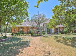 2225 Nicholas Ct, Edmond, OK 73034