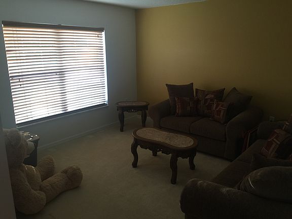 4th image of 1909 Manatee Ct