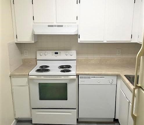 3rd image of 150 41st Ave N APT 309